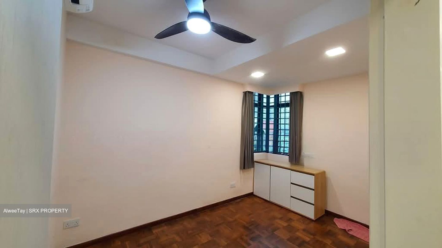 Regal Court (D12), Apartment #558424951